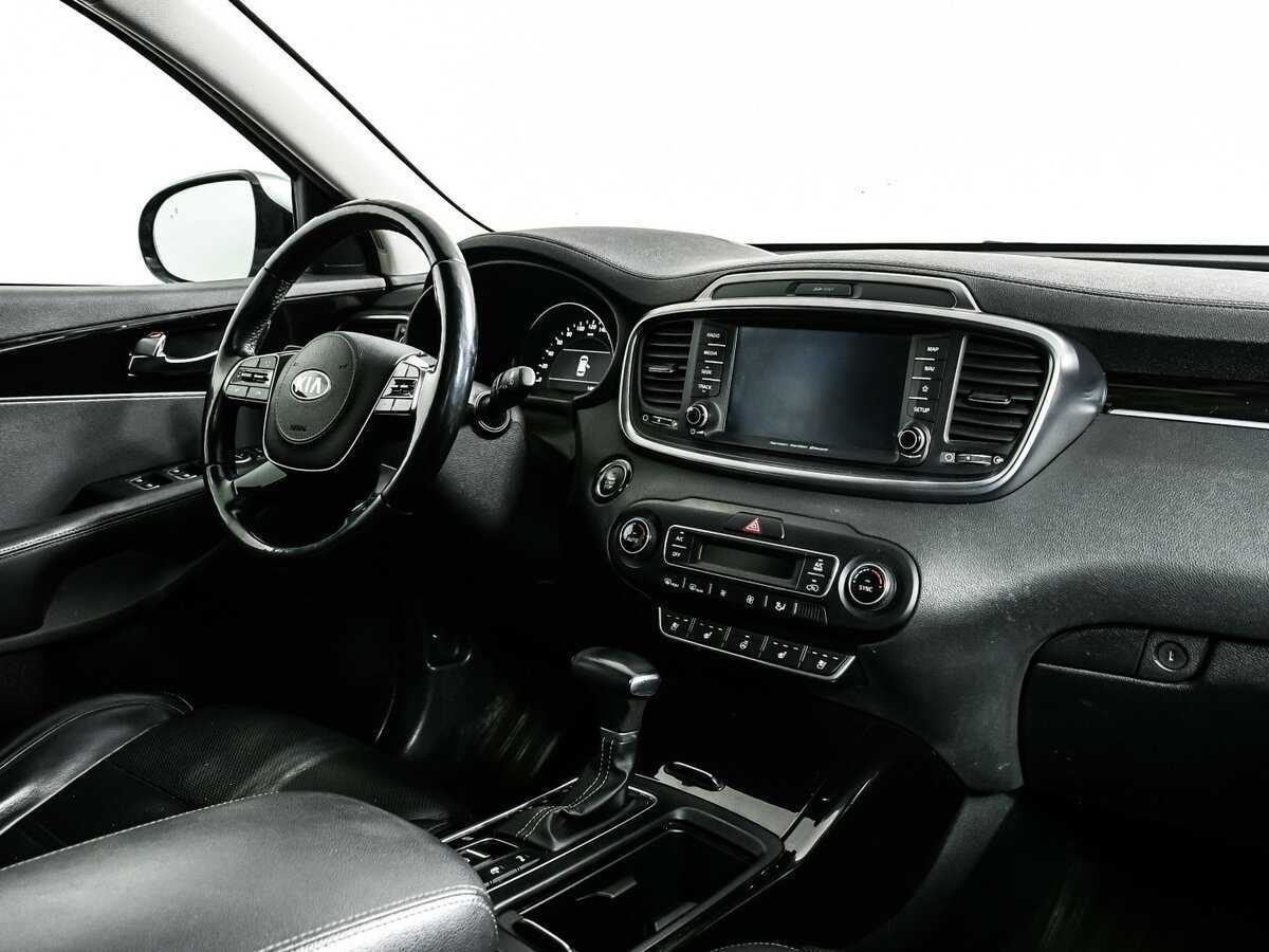 Купить Kia Sorento с пробегом. Фото: #8