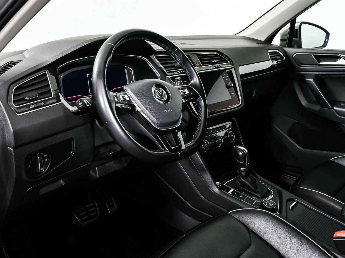 Купить Volkswagen Tiguan с пробегом. Фото: #11
