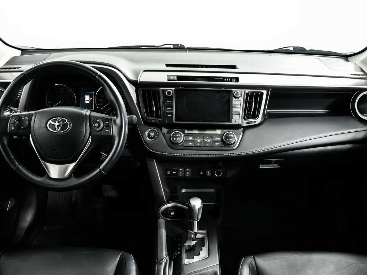 Купить Toyota RAV4 с пробегом. Фото: #10