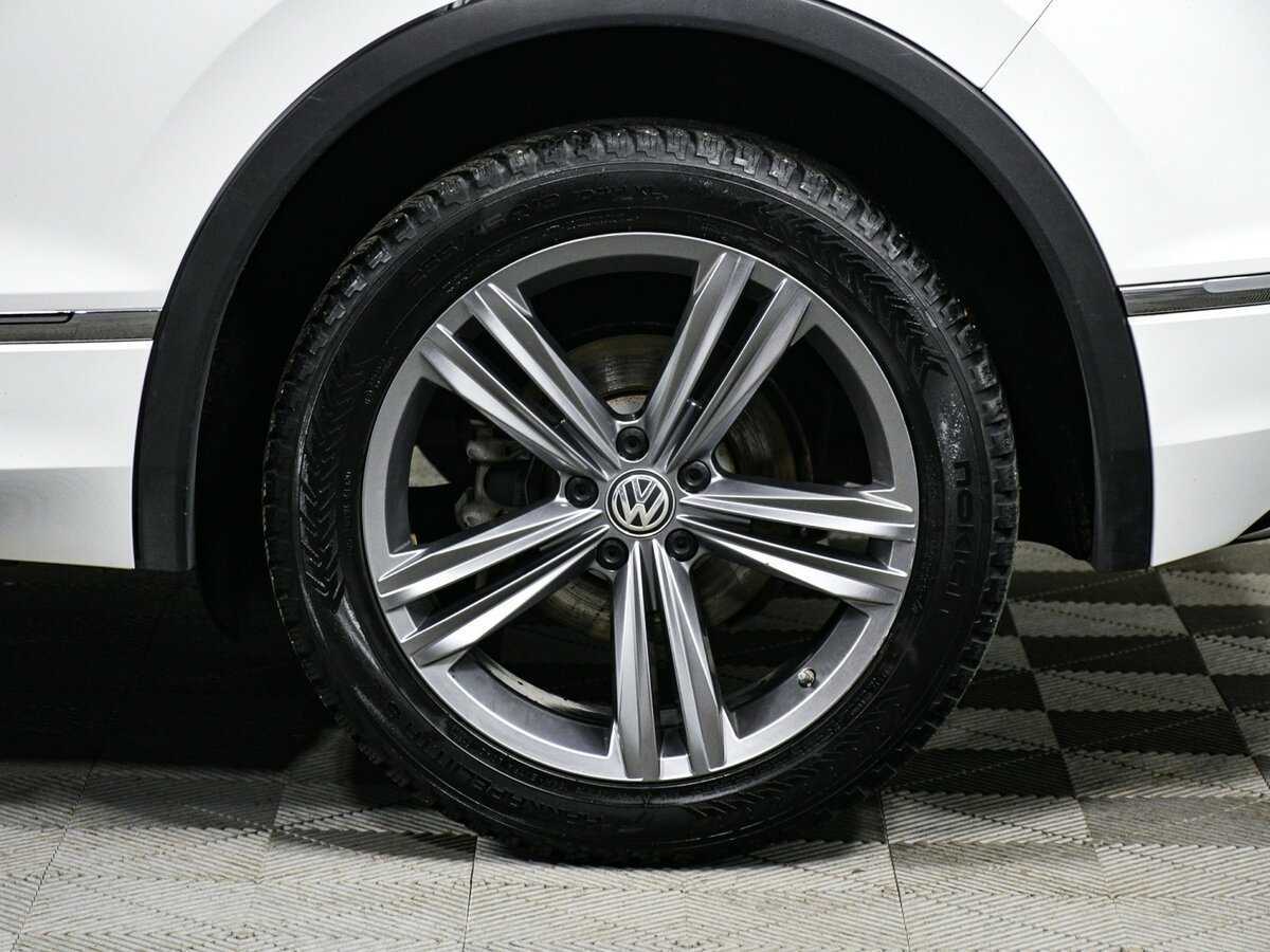 Купить Volkswagen Tiguan с пробегом. Фото: #13