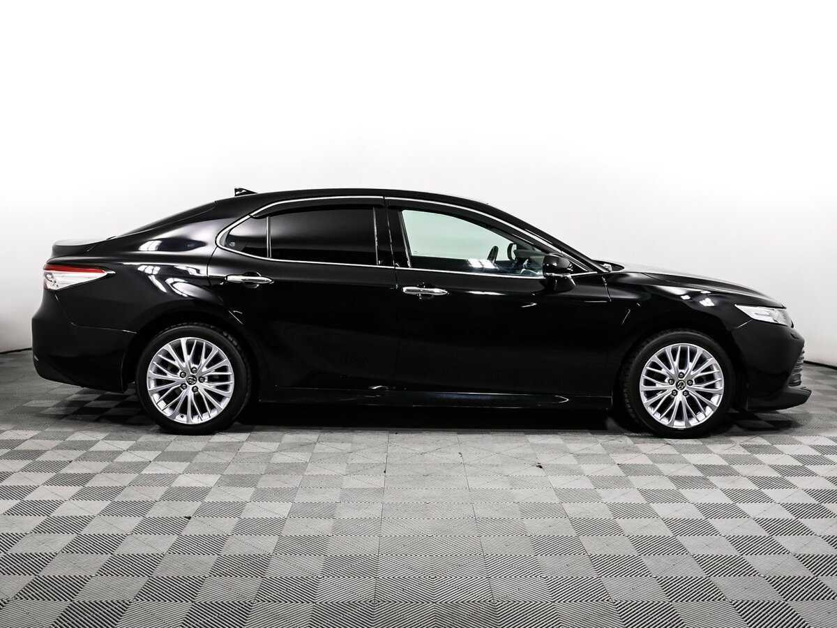 Купить Toyota Camry с пробегом. Фото: #3