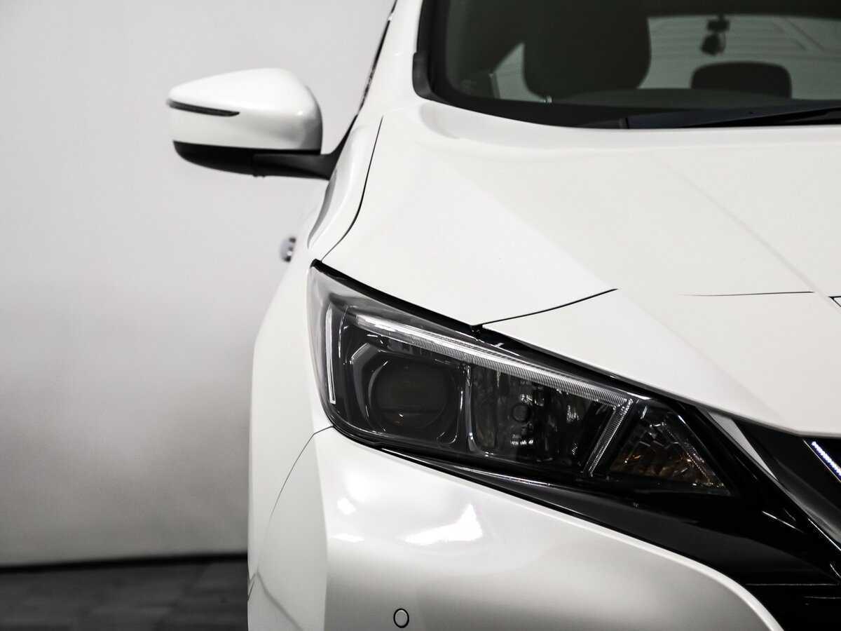 Купить Nissan Leaf с пробегом. Фото: #12