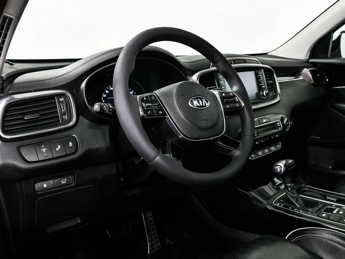 Купить Kia Sorento с пробегом. Фото: #12