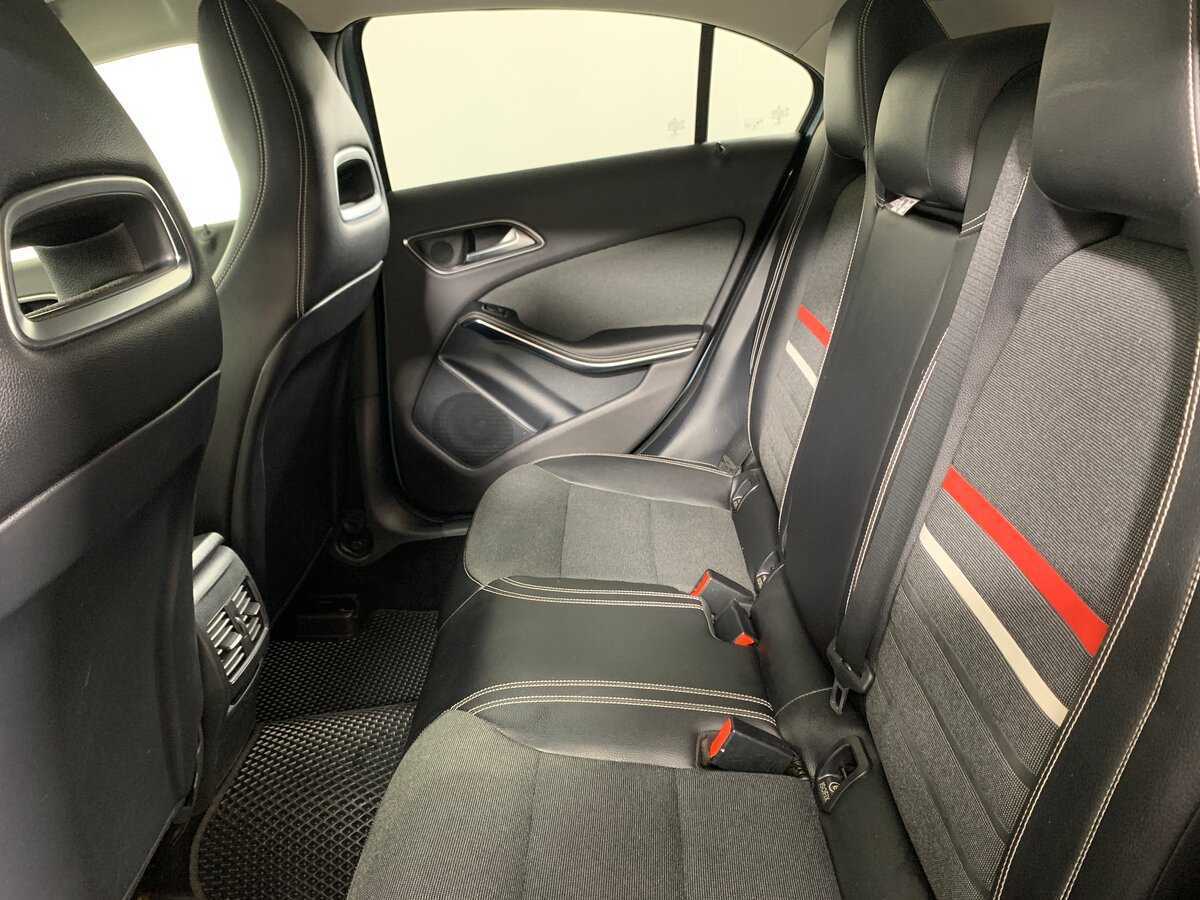 Купить Mercedes-Benz A-Класс с пробегом. Фото: #17