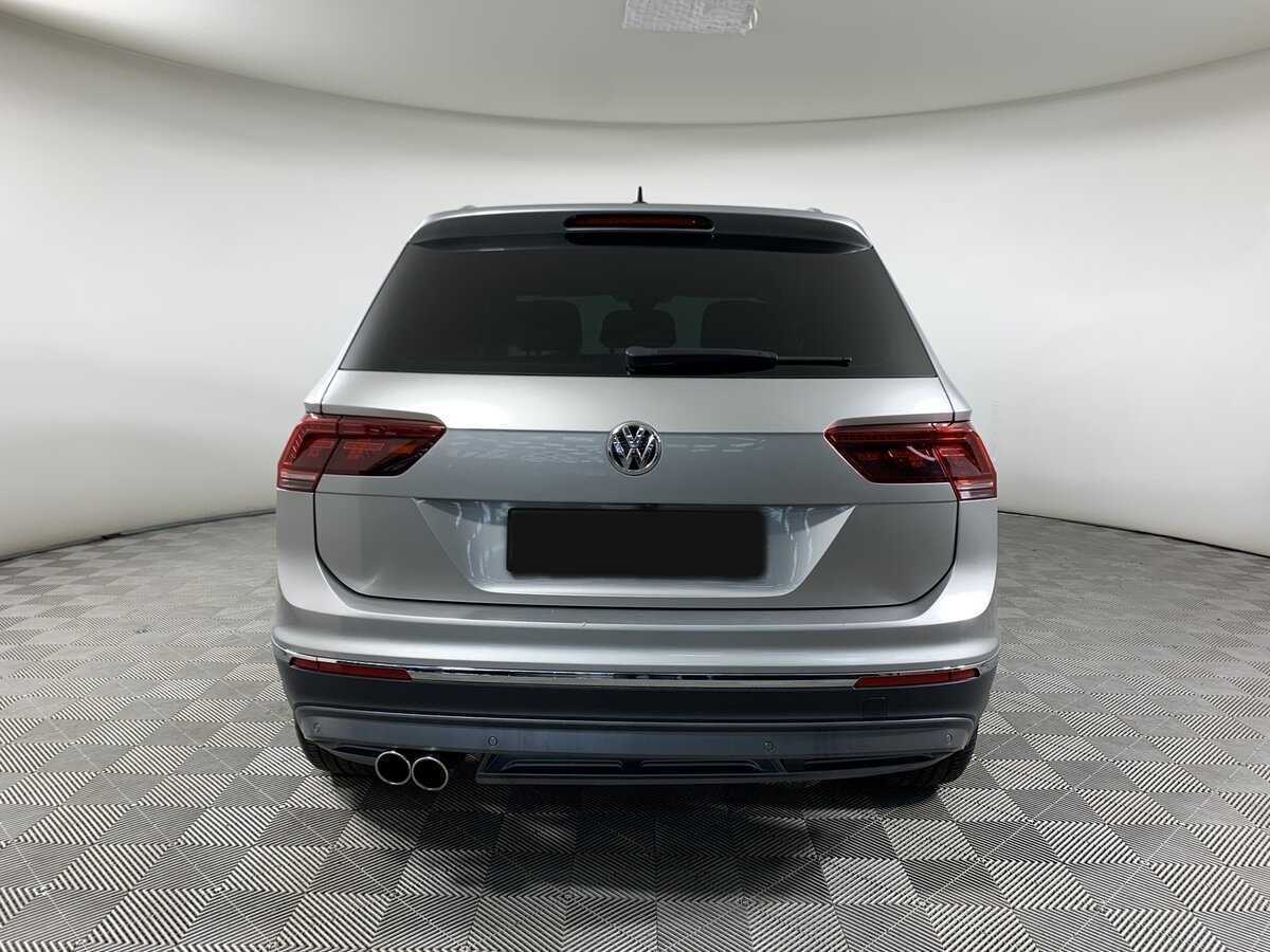 Купить Volkswagen Tiguan с пробегом. Фото: #4
