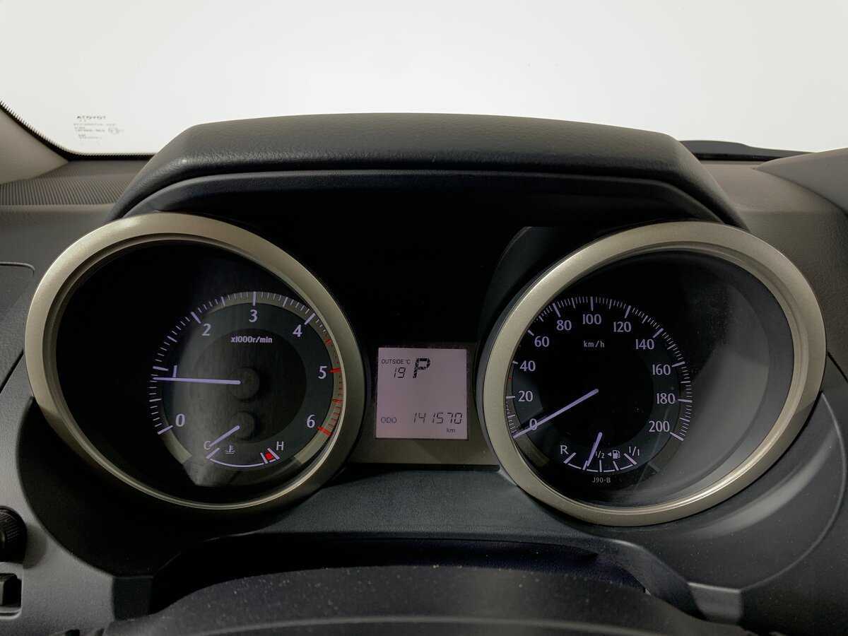 Купить Toyota Land Cruiser Prado с пробегом. Фото: #11