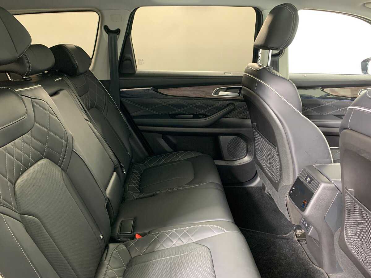 Купить EXEED VX с пробегом. Фото: #17