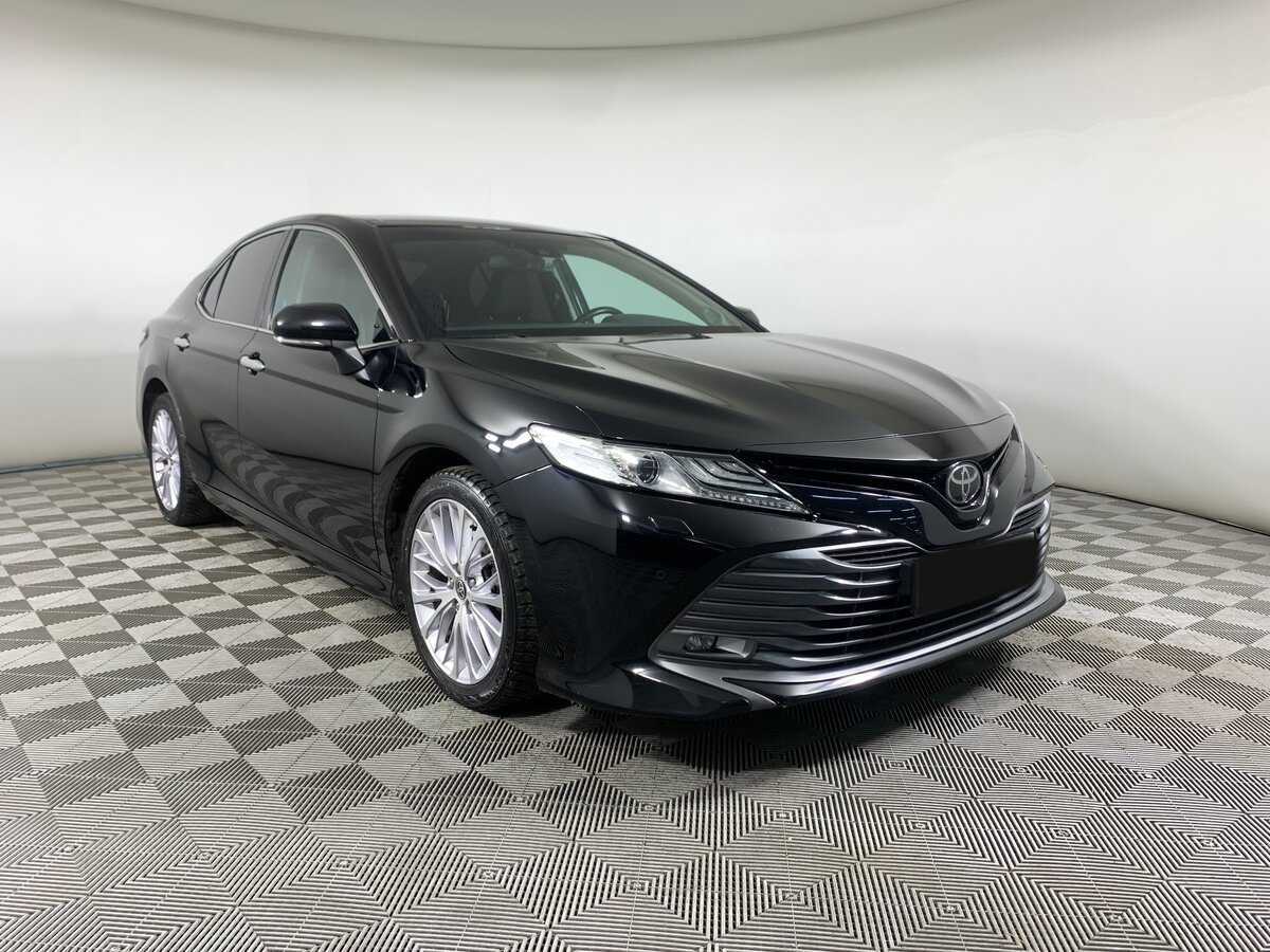 Купить Toyota Camry с пробегом. Фото: #2