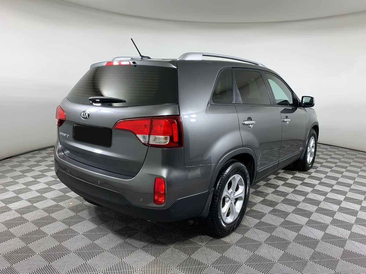 Купить Kia Sorento с пробегом. Фото: #4