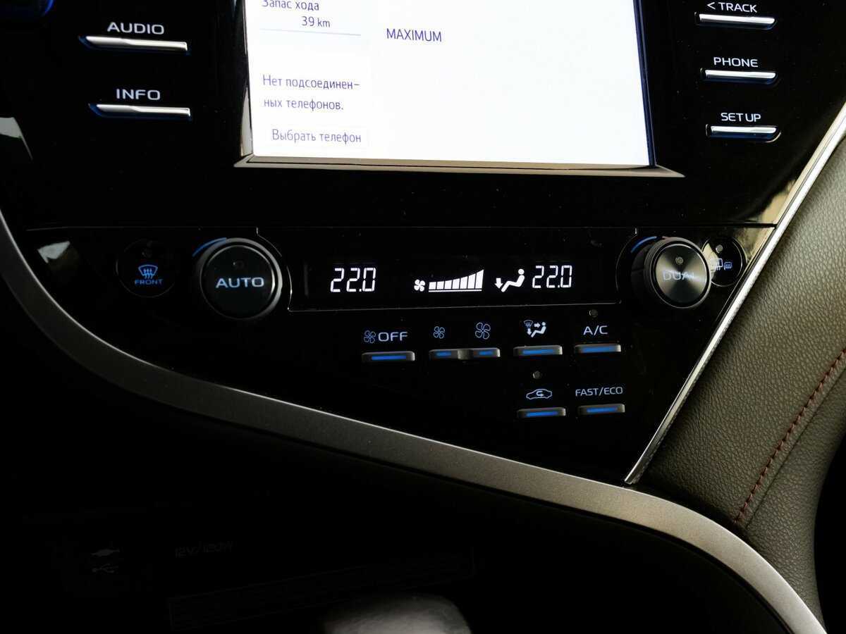 Купить Toyota Camry с пробегом. Фото: #11