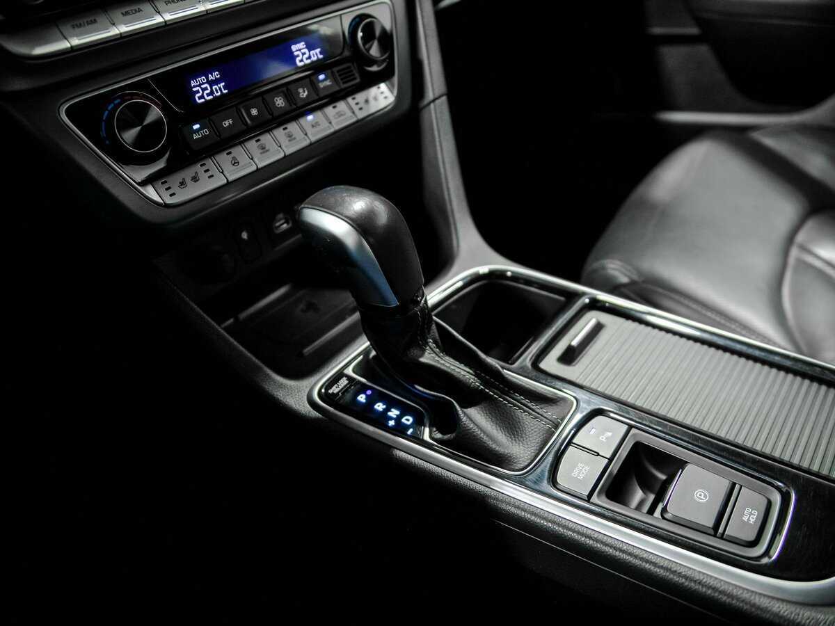 Купить Hyundai Sonata с пробегом. Фото: #12