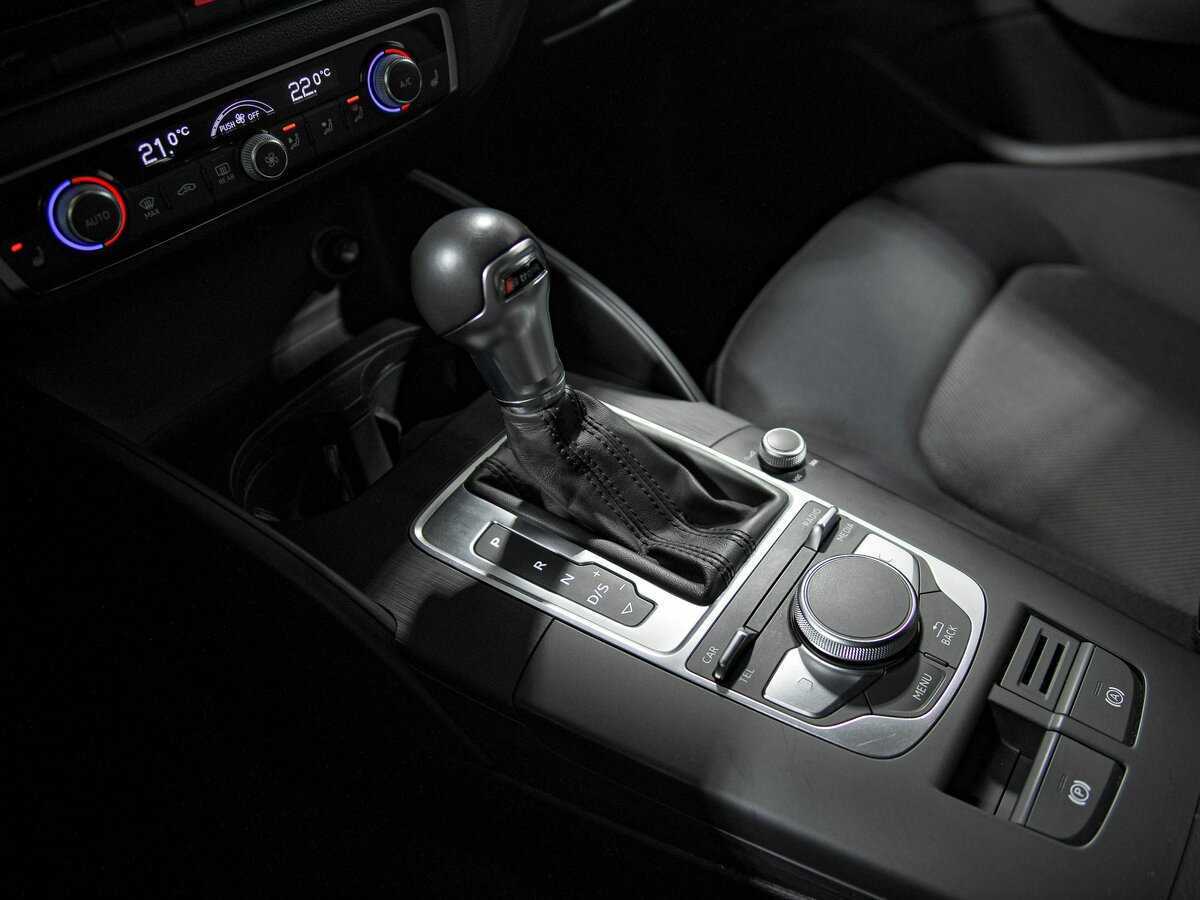 Купить Audi A3 с пробегом. Фото: #10