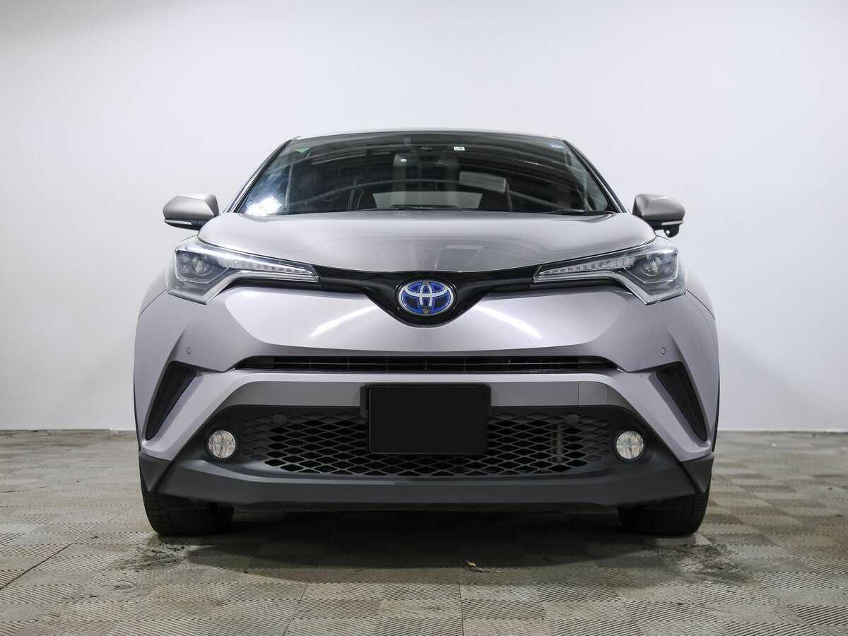Купить Toyota C-HR с пробегом. Фото: #1