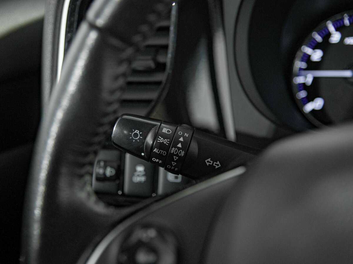 Купить Mitsubishi Outlander с пробегом. Фото: #7