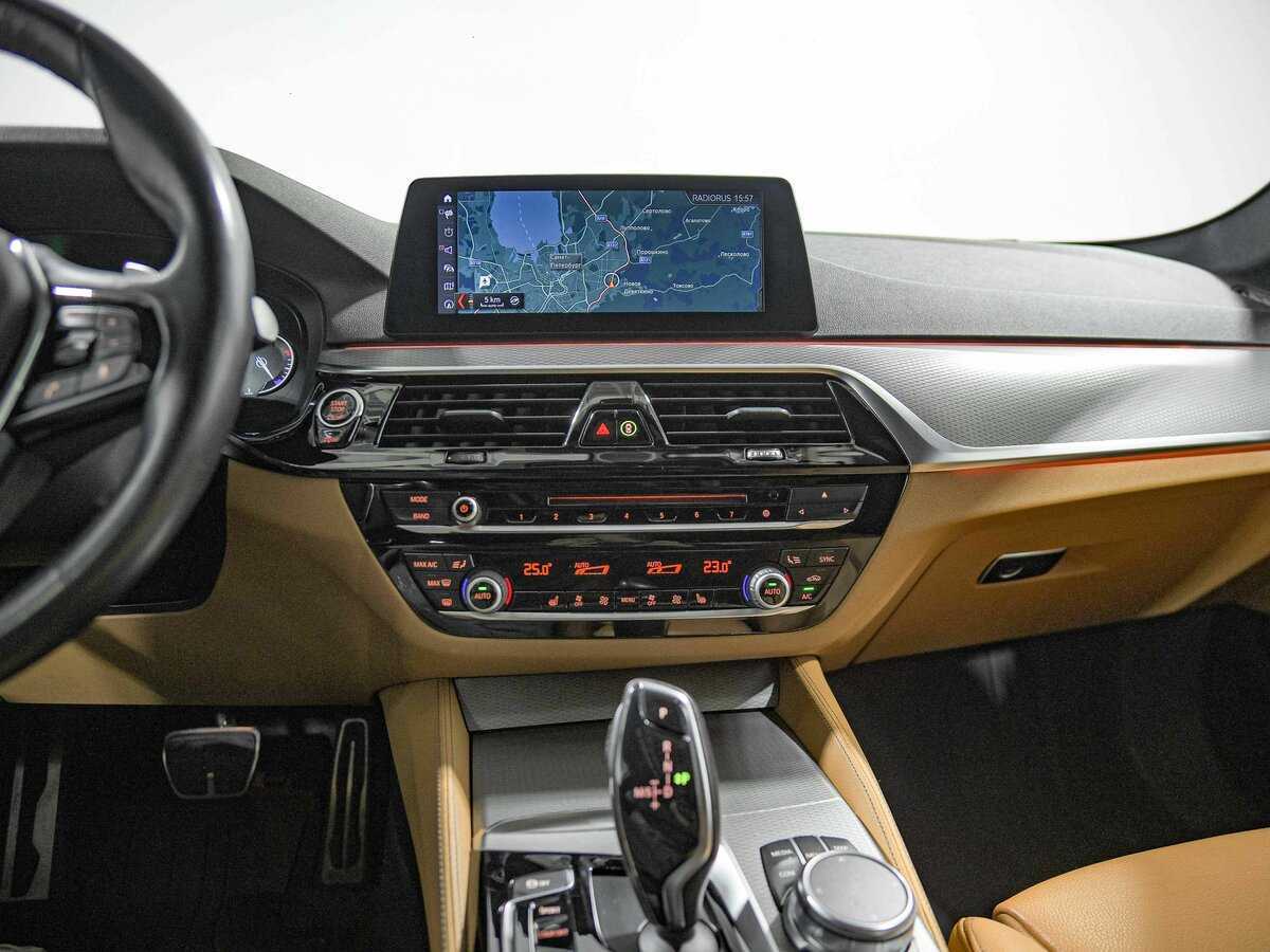 Купить BMW 5 серии с пробегом. Фото: #8