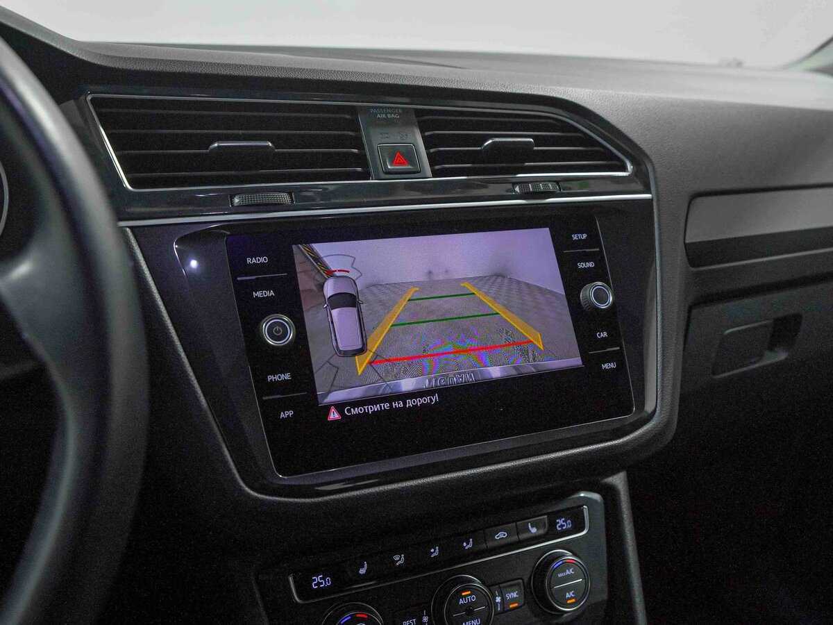 Купить Volkswagen Tiguan с пробегом. Фото: #7