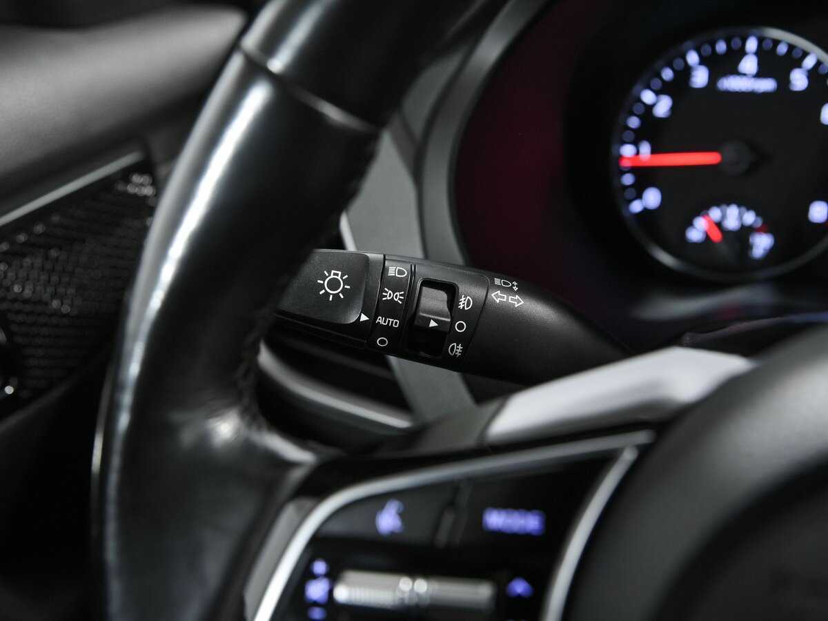 Купить Kia Seltos с пробегом. Фото: #8