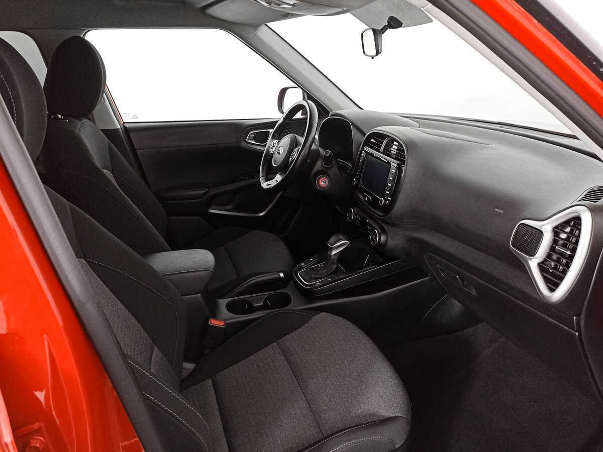 Купить Kia Soul с пробегом. Фото: #10