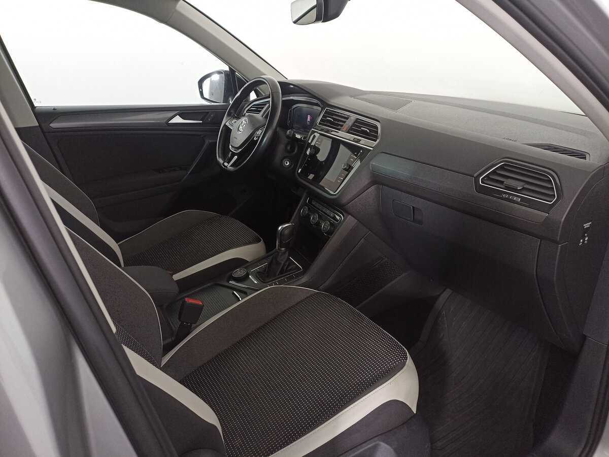 Купить Volkswagen Tiguan с пробегом. Фото: #10