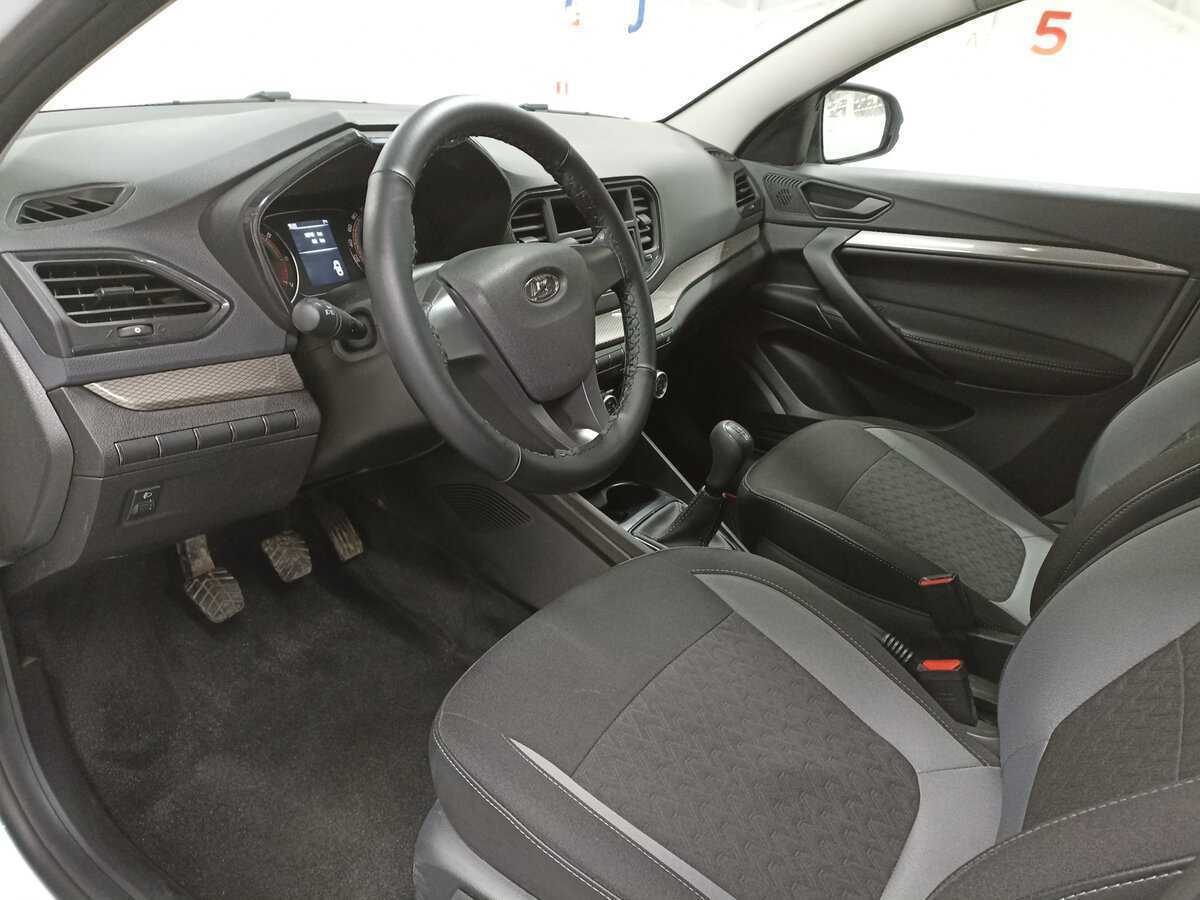 Купить Lada (ВАЗ) Vesta с пробегом. Фото: #15