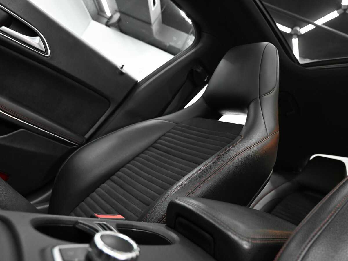 Купить Mercedes-Benz CLA с пробегом. Фото: #17