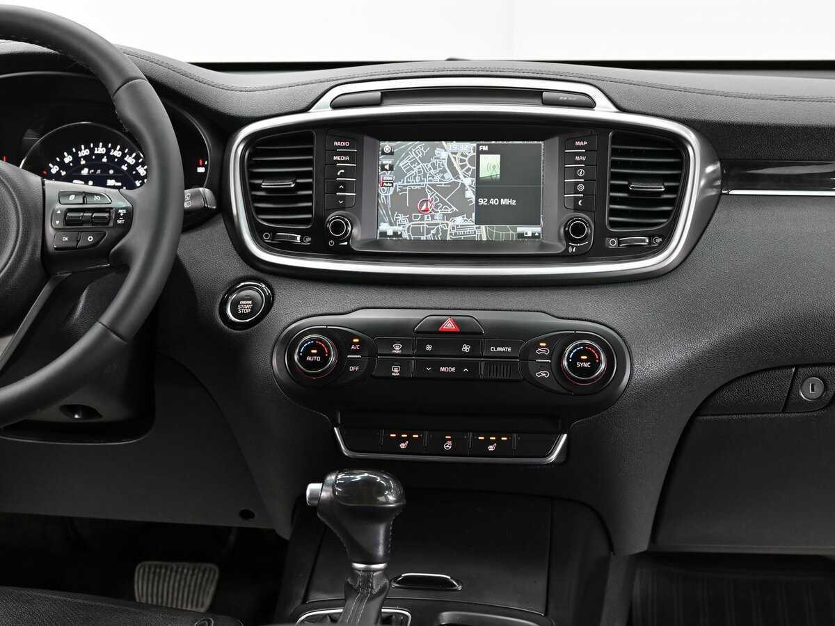 Купить Kia Sorento с пробегом. Фото: #8