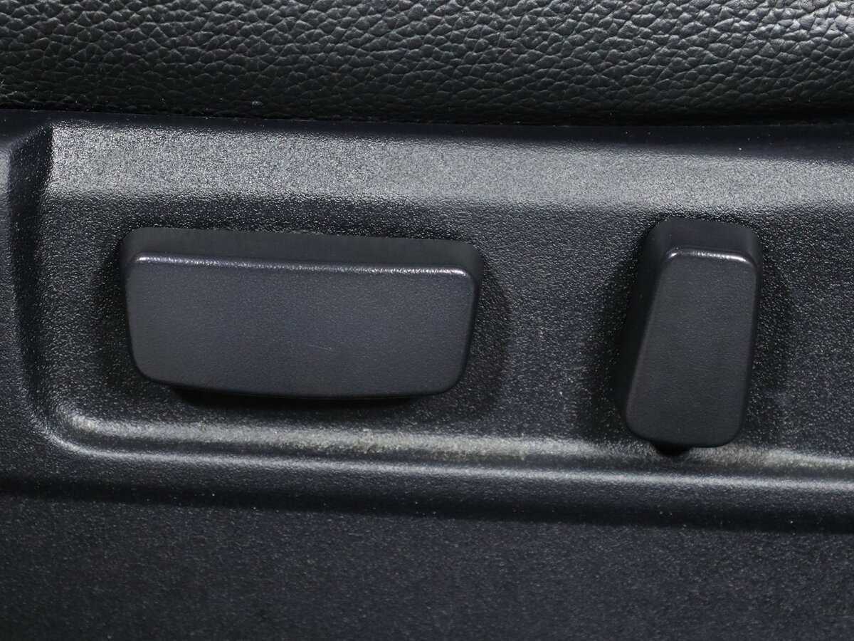 Купить Mitsubishi Outlander с пробегом. Фото: #11