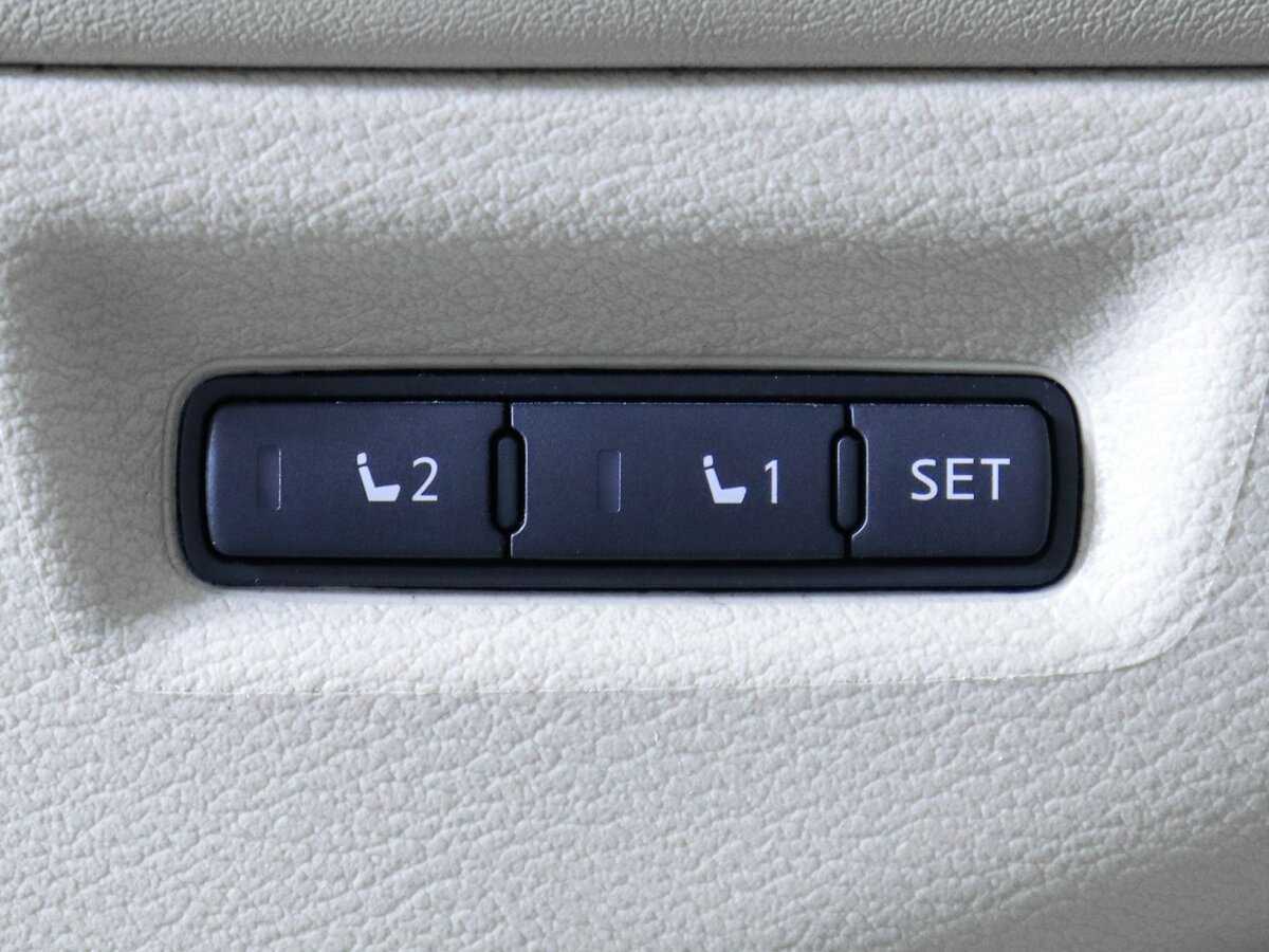 Купить Nissan Murano с пробегом. Фото: #21