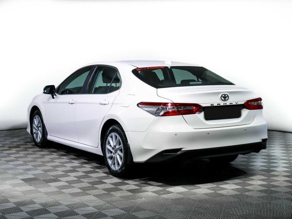 Купить Toyota Camry с пробегом. Фото: #6