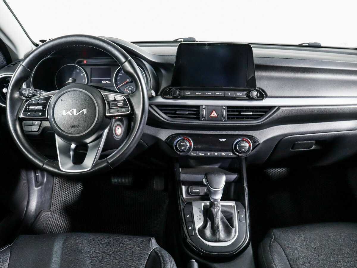Купить Kia Cerato с пробегом. Фото: #8