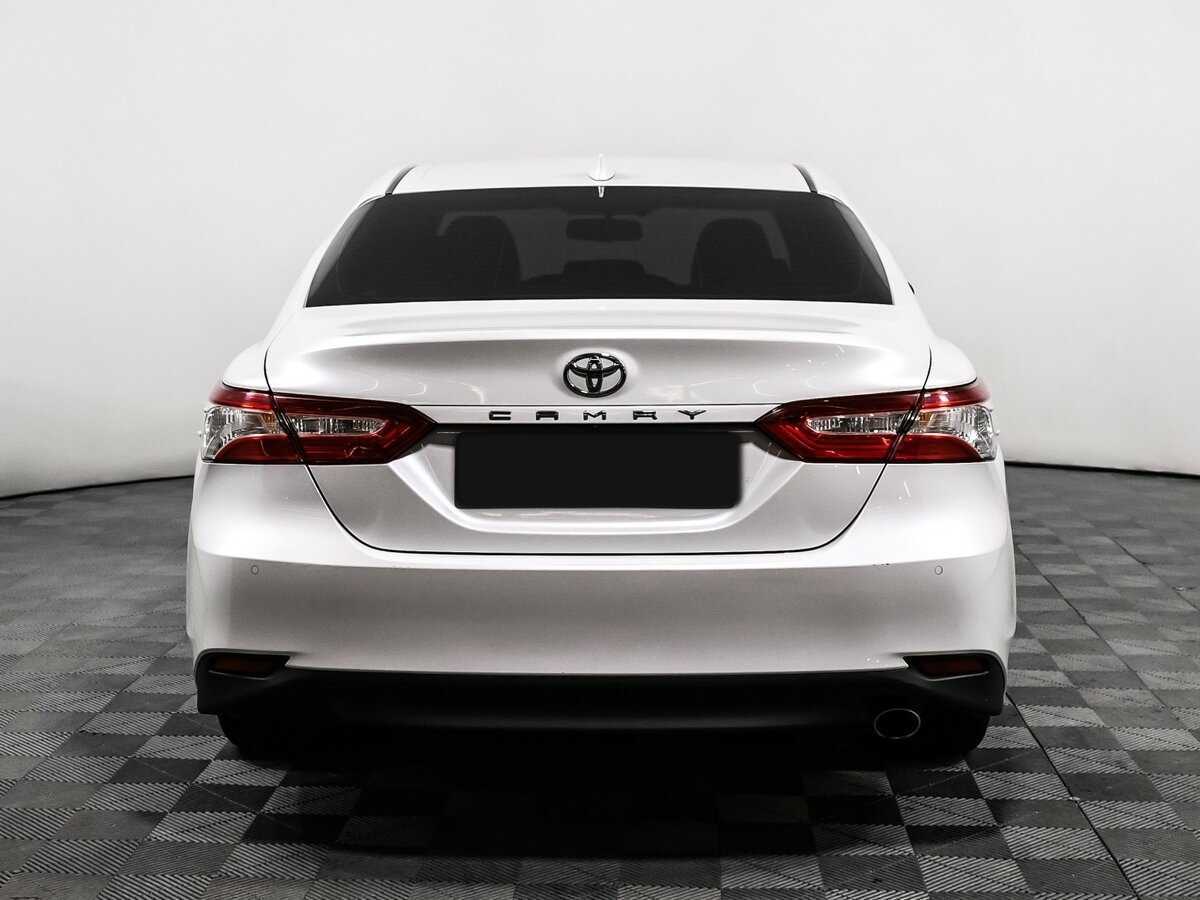 Купить Toyota Camry с пробегом. Фото: #5
