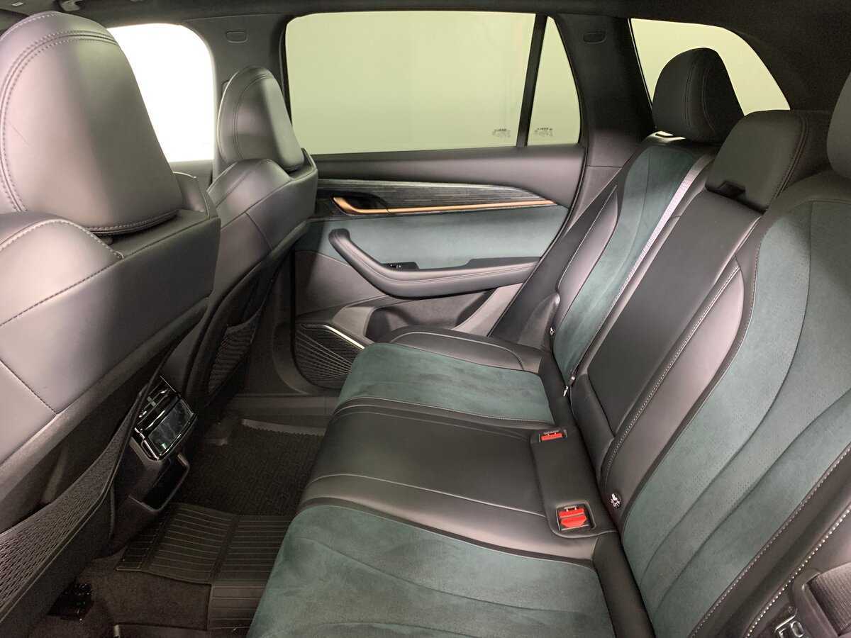 Купить Geely Monjaro с пробегом. Фото: #19