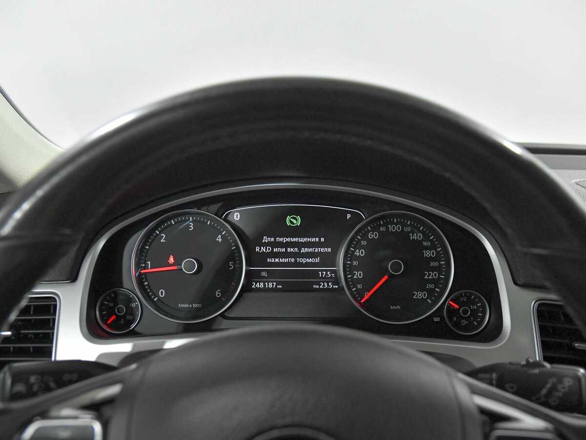 Купить Volkswagen Touareg с пробегом. Фото: #6
