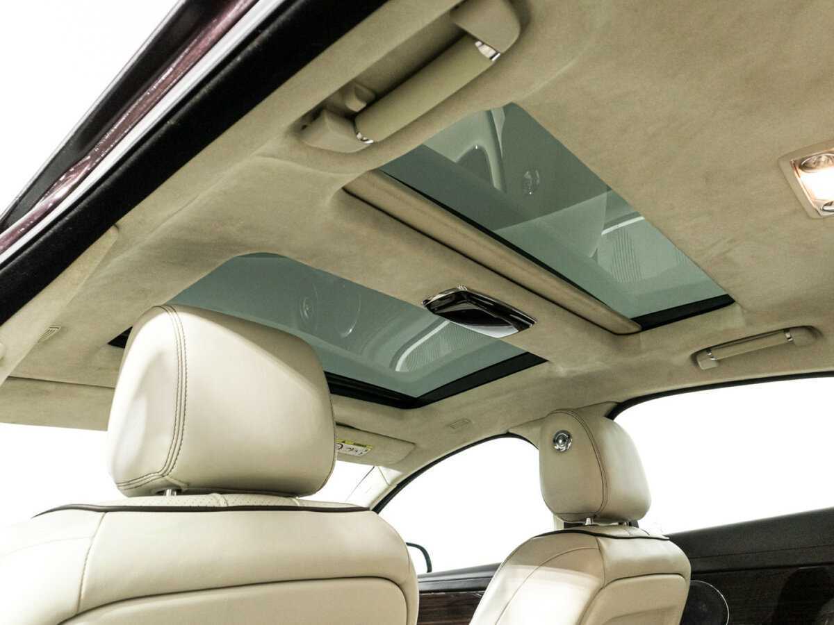 Купить Jaguar XJ с пробегом. Фото: #15