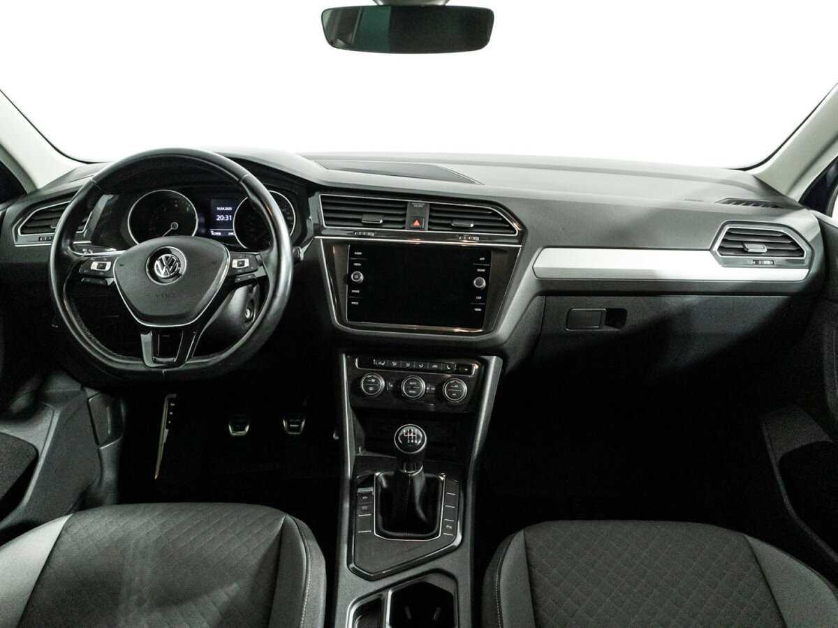 Купить Volkswagen Tiguan с пробегом. Фото: #12