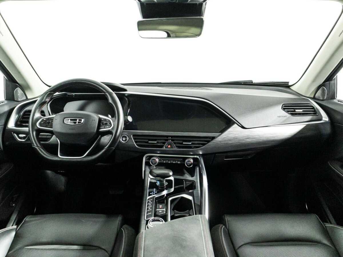 Купить Geely Tugella с пробегом. Фото: #12