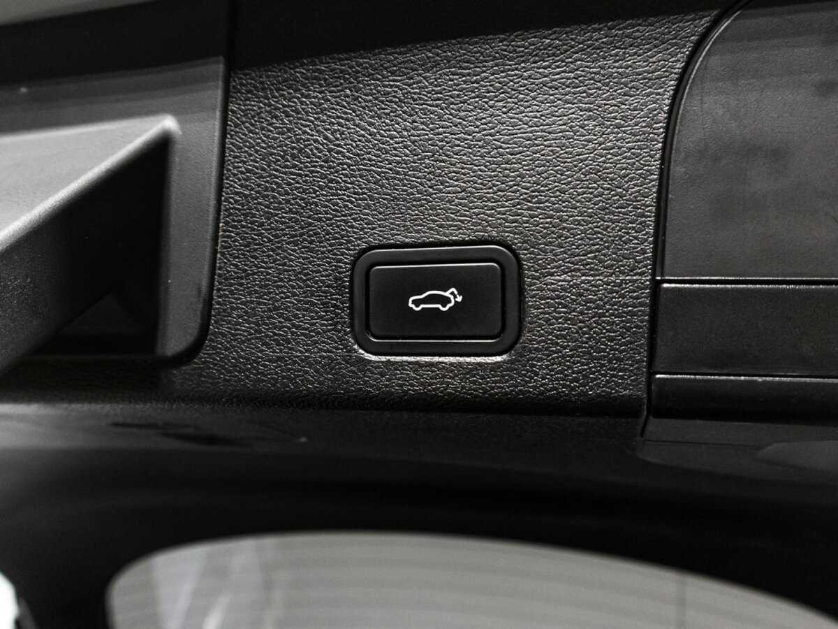 Купить Geely Tugella с пробегом. Фото: #15