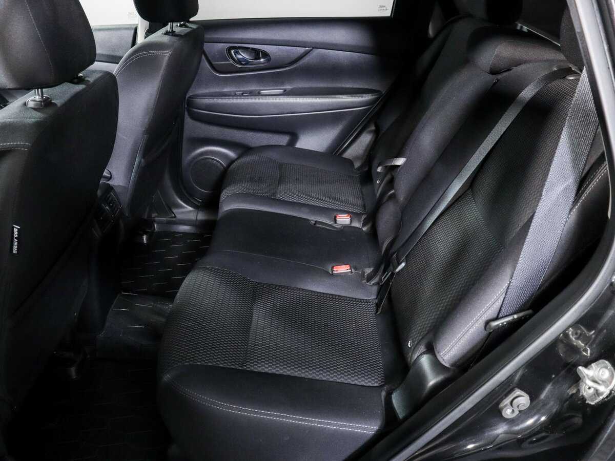Купить Nissan X-Trail с пробегом. Фото: #9