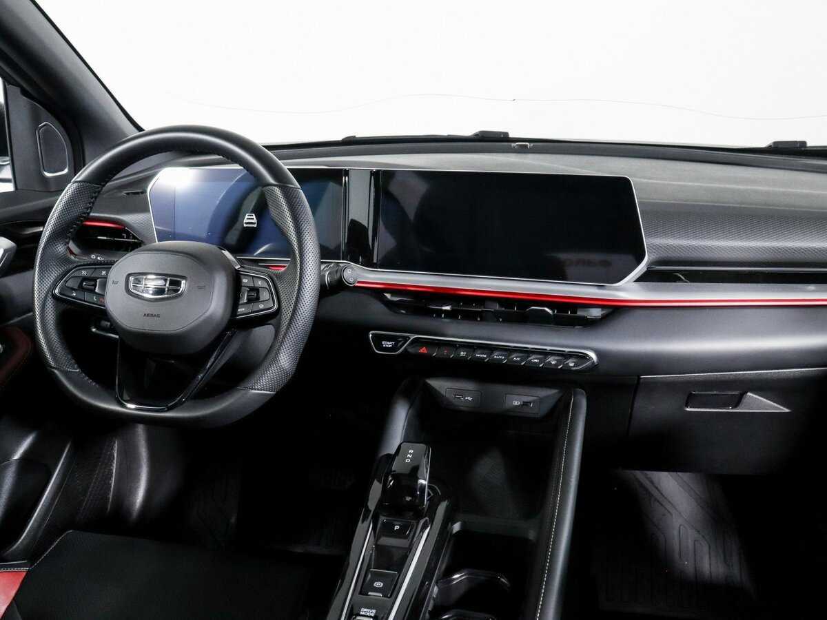 Купить Geely Coolray с пробегом. Фото: #8
