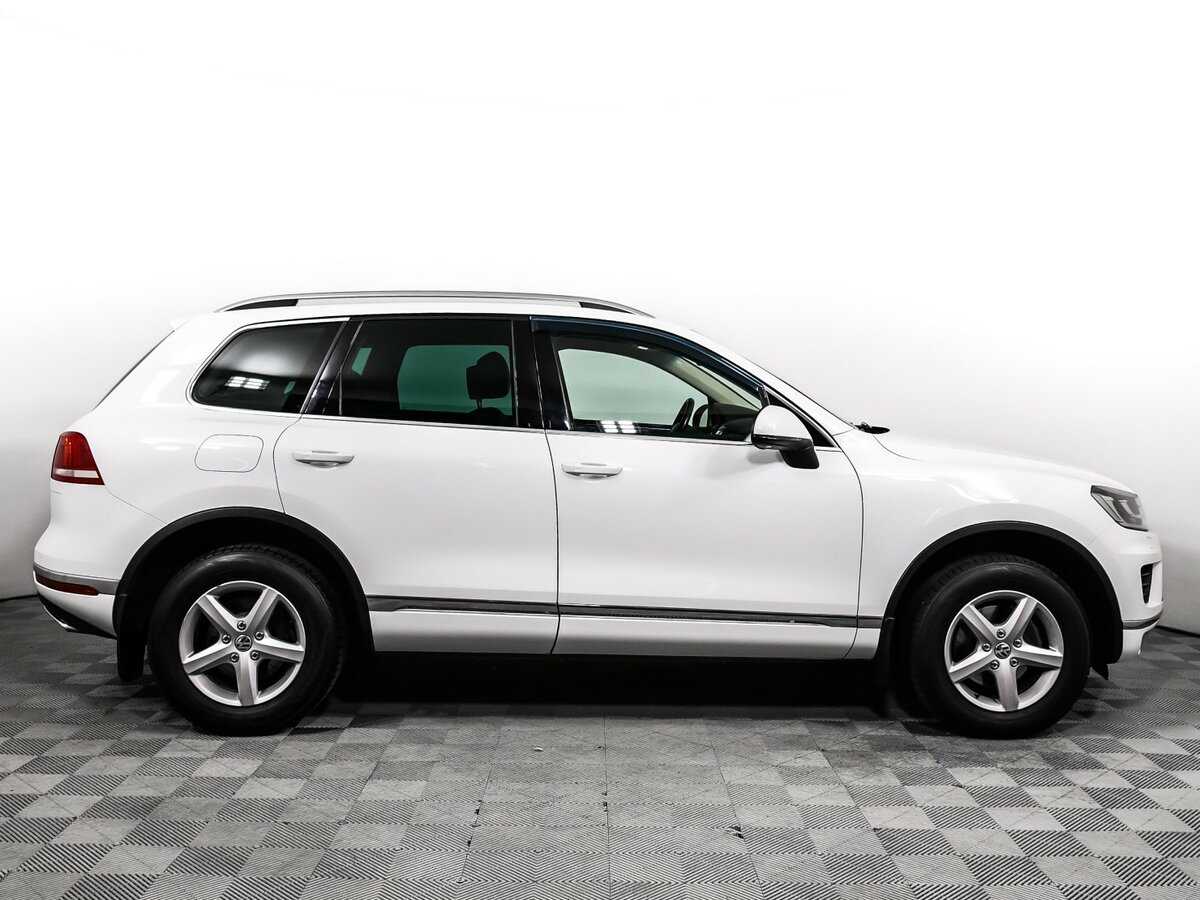 Купить Volkswagen Touareg с пробегом. Фото: #3