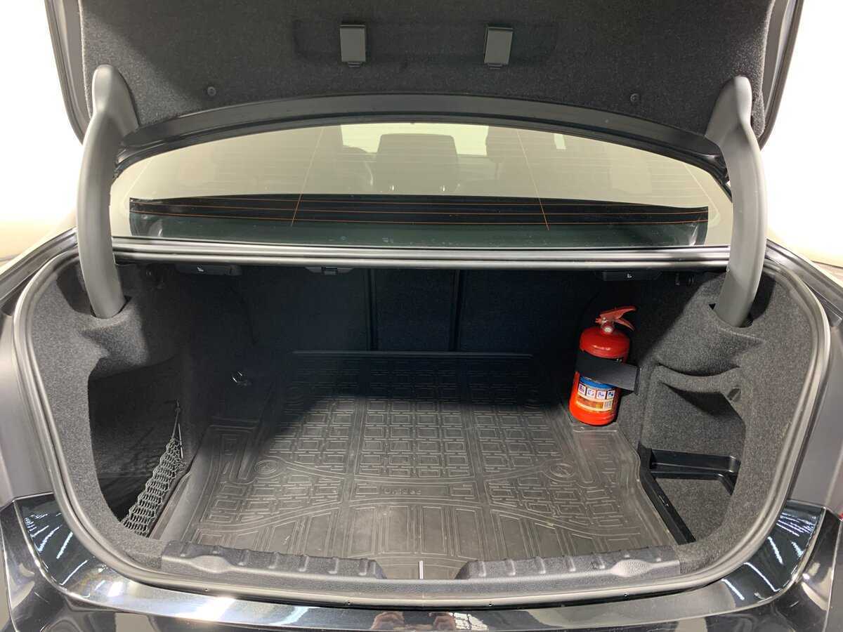 Купить BMW 3 серии с пробегом. Фото: #19