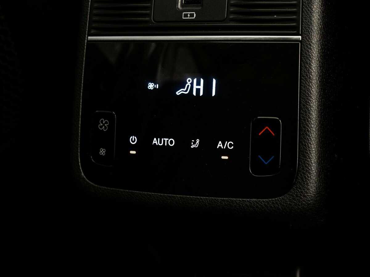 Купить EXEED VX с пробегом. Фото: #22