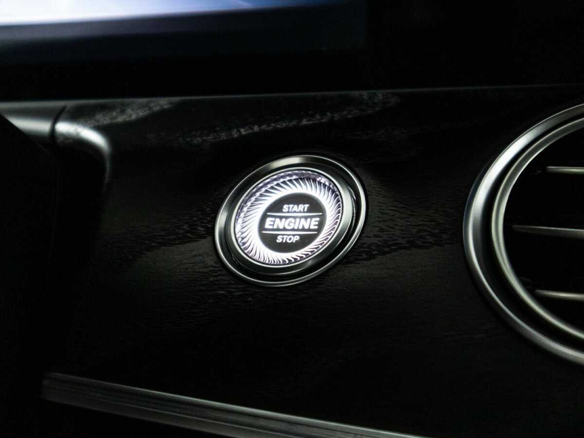 Купить Mercedes-Benz E-Класс с пробегом. Фото: #18