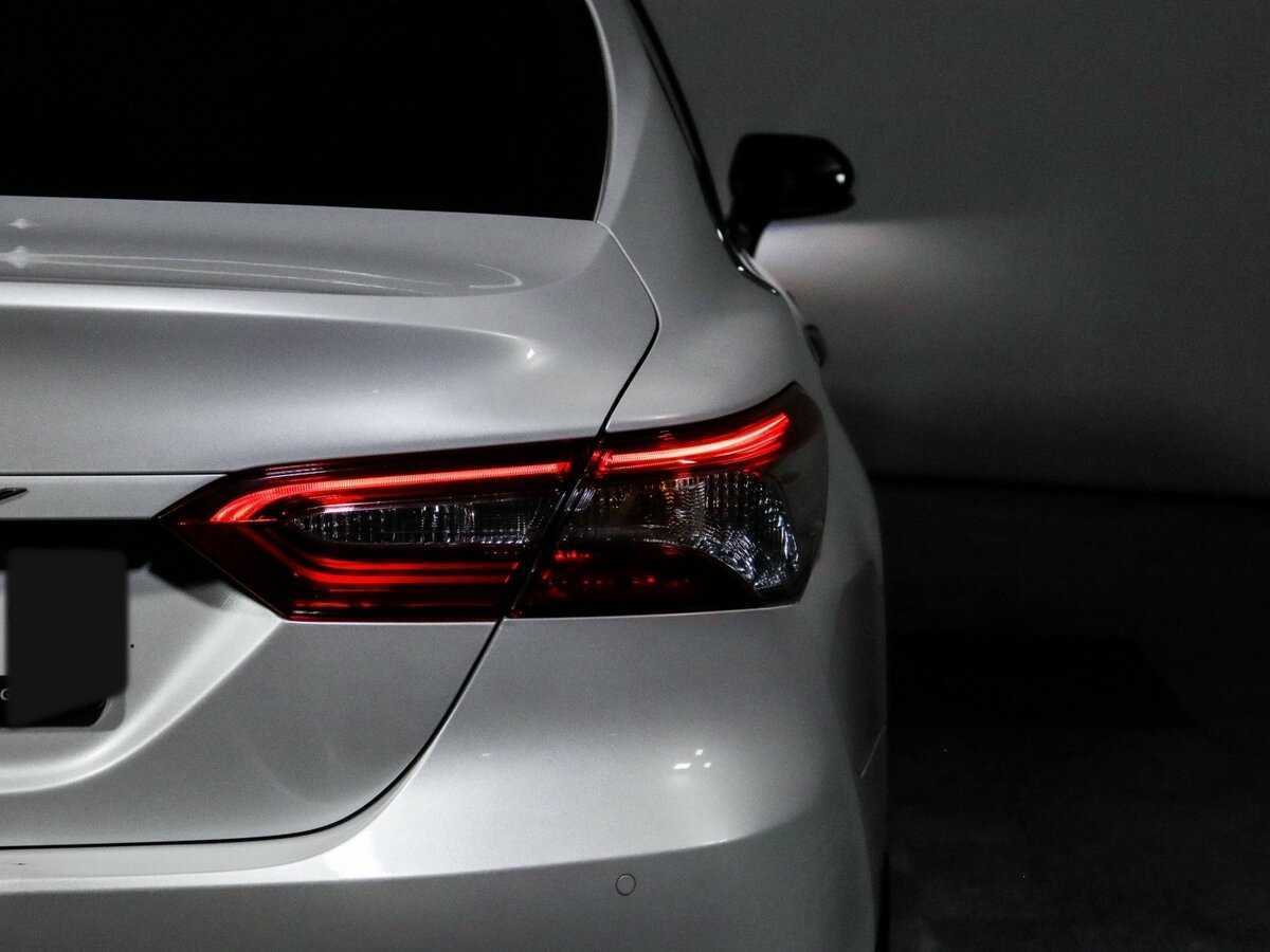 Купить Toyota Camry с пробегом. Фото: #19