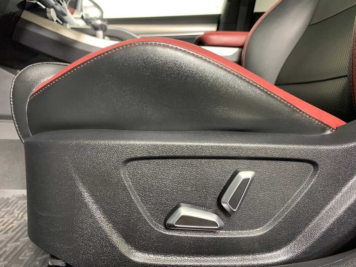 Купить Geely Coolray с пробегом. Фото: #16