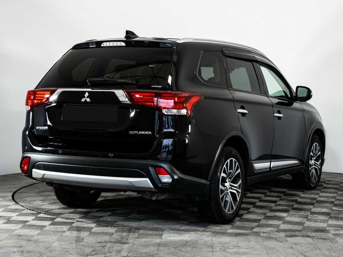 Купить Mitsubishi Outlander с пробегом. Фото: #3
