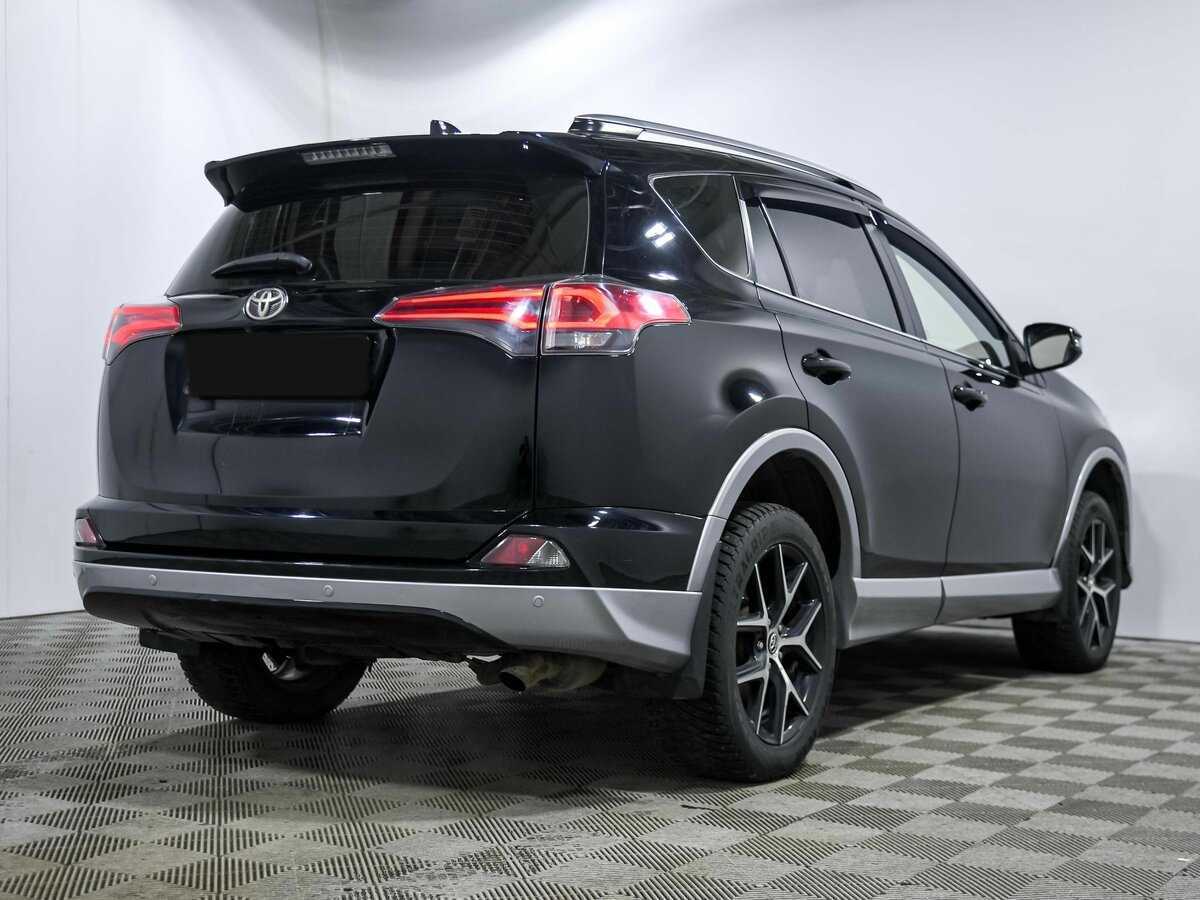Купить Toyota RAV4 с пробегом. Фото: #3