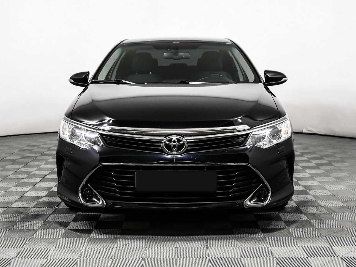 Купить Toyota Camry с пробегом. Фото: #1