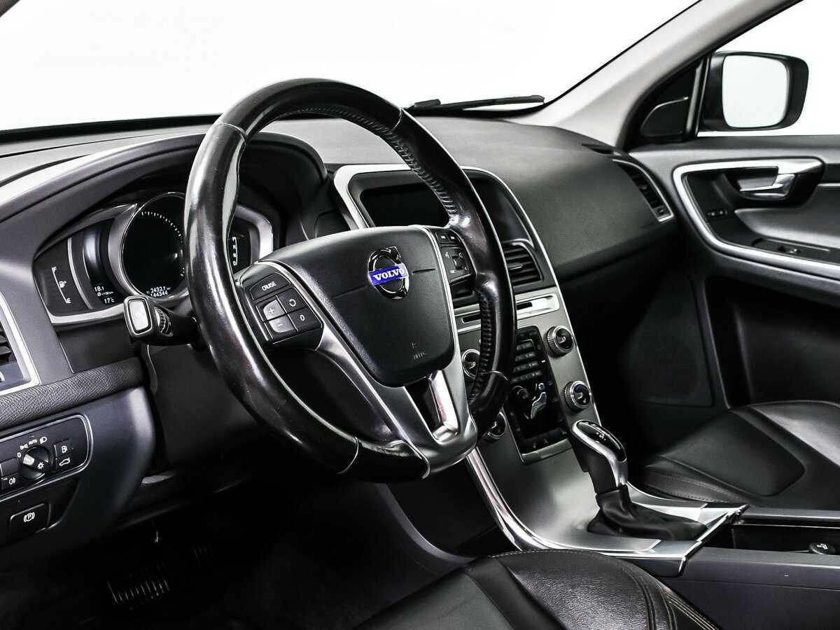 Купить Volvo XC60 с пробегом. Фото: #11