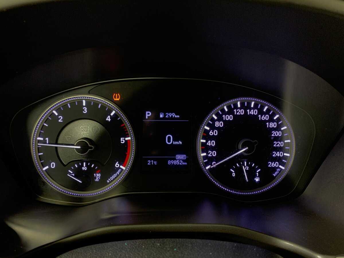 Купить Hyundai Santa Fe с пробегом. Фото: #12